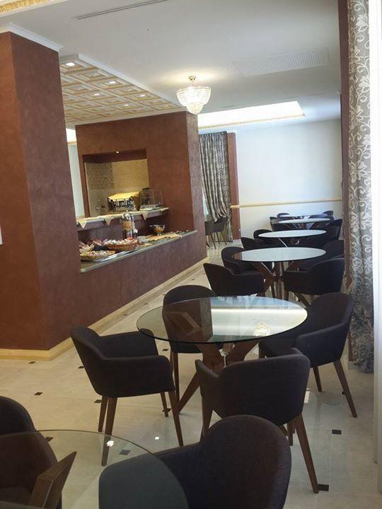 קסטרווילארי Hotel Jolly מראה חיצוני תמונה