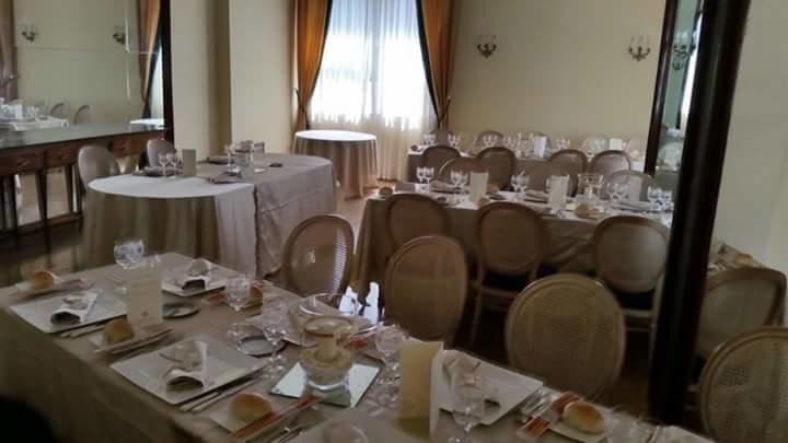 קסטרווילארי Hotel Jolly מראה חיצוני תמונה